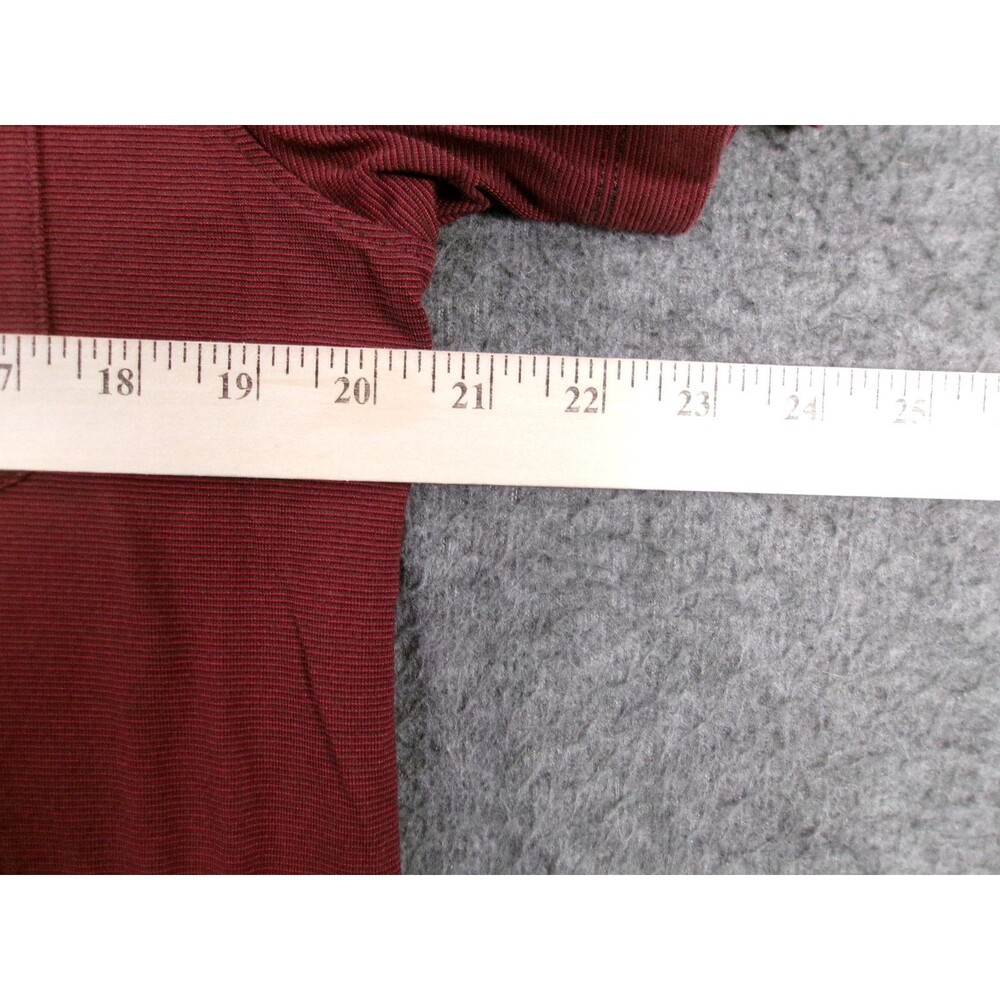 Van Heusen Polo Shirt Men Medium Burgundy Traveler Classic Office Causal Golf - Picture 3 of 10